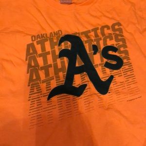 Oakland A’s tee Adult small Yellow Forest green